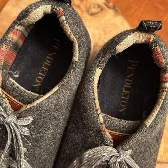 Pendleton Gray Wool Sneakers - 7.5 - Picture 2 of 6